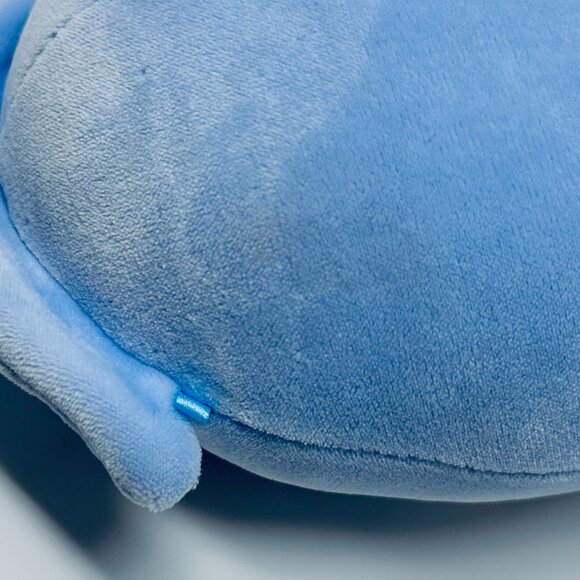 Squishmallow Stacy the Squid Hearts on Tummy Valentine Plush Toy - Picture 3 of 10